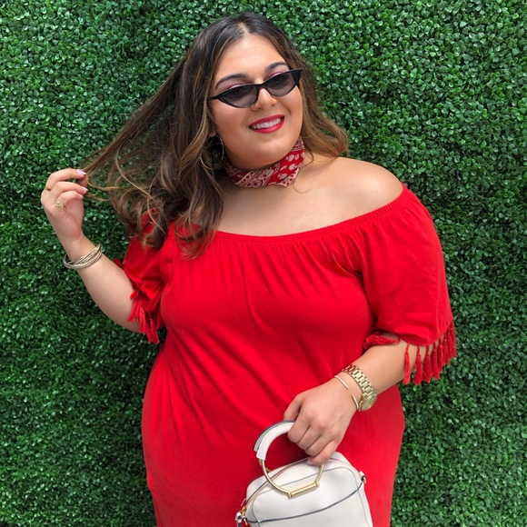 Meet your Posher, Natalie - Picture 3 of 4